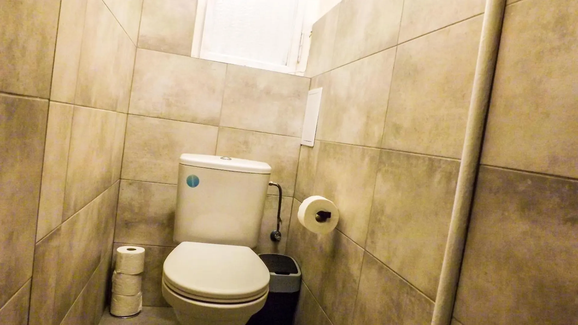 Homestay Spacious Room E1 Prague Czech Republic